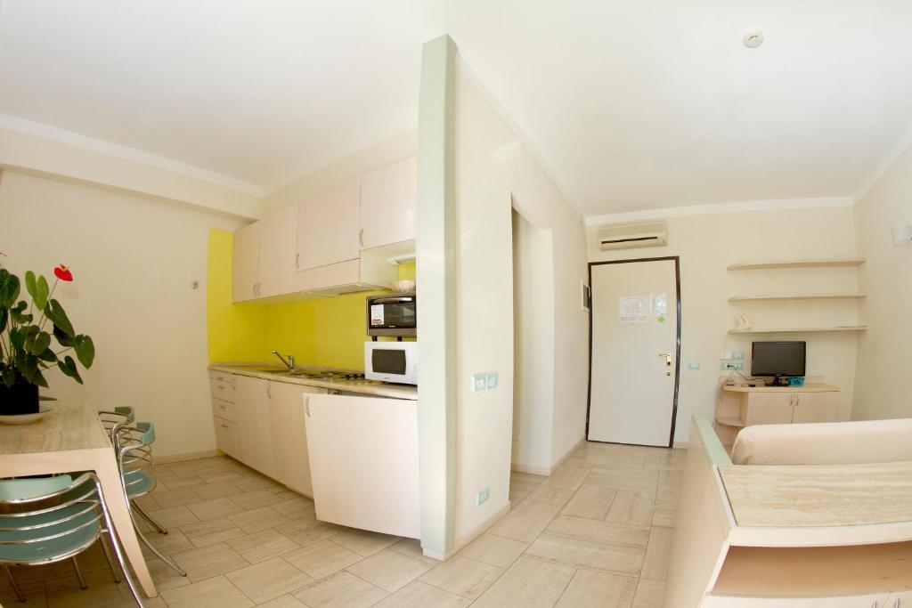 Appartamento con 1 Camera da Letto con Vista Piscina e Grande Balcone